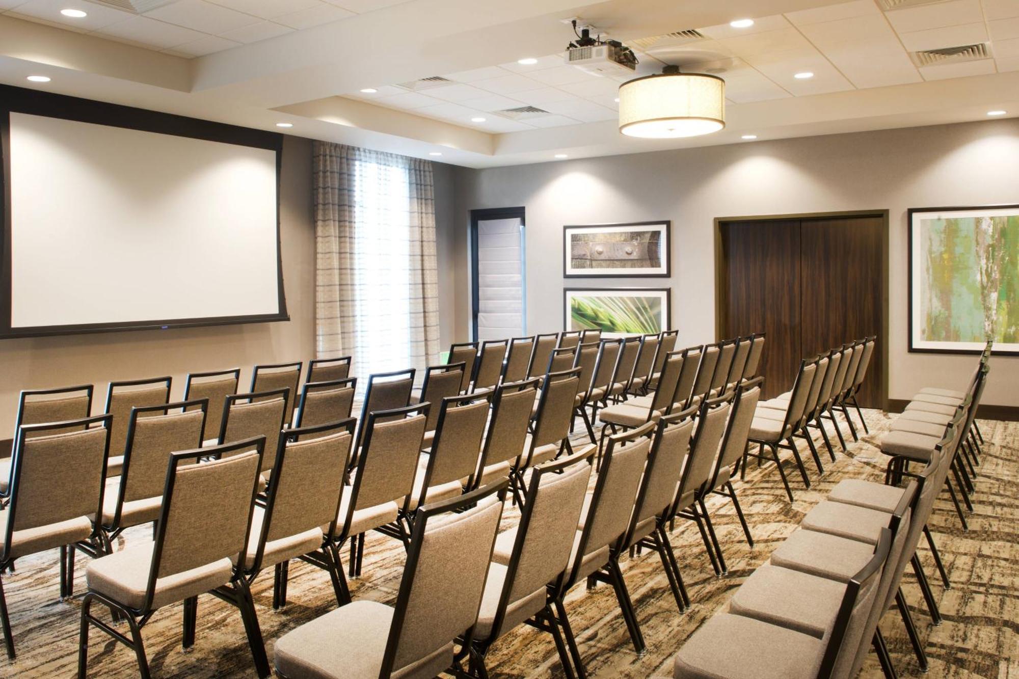 Springhill Suites By Marriott Bend Ngoại thất bức ảnh
